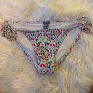 Women’s American Eagle bathing suit bottom